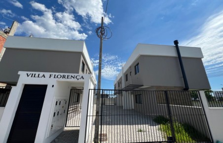 Sobrado 3 Dormitórios, sendo 1 Suíte - Sobrado geminado em Nova Palhoça, Palhoça - Foto 1